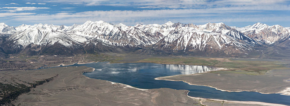 05132011 panoramic - Crowley Lake - Eastern Sierras.jpg