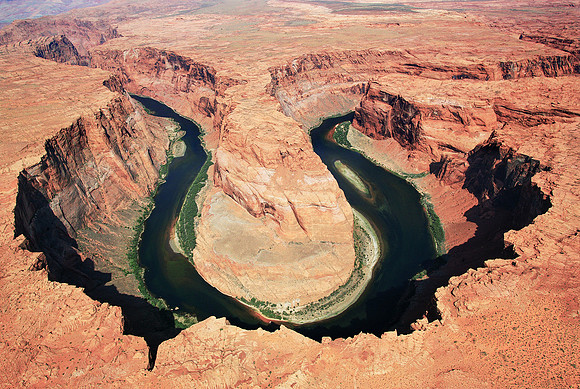 Lake Powell Landscapes 0 (1) 24x36.jpg