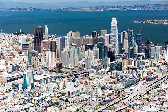 04132018_San Francisco Aerial Sales Force Tower Q5A4704