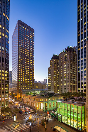 1 Montgomery St (241)